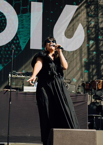 Ladi6 1